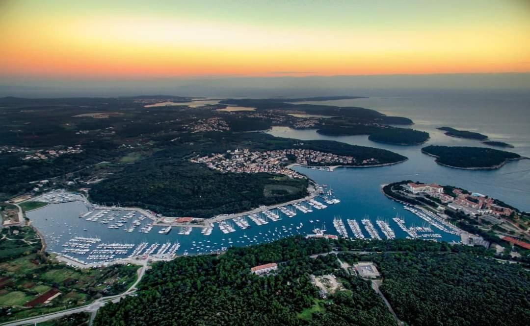 Apartman Diana,Free Parking Póla Kültér fotó